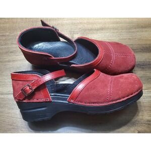Dansko Shoes Sally Red Suede Leather Mary Jane Clogs Womens 38 (7.5-8 US)